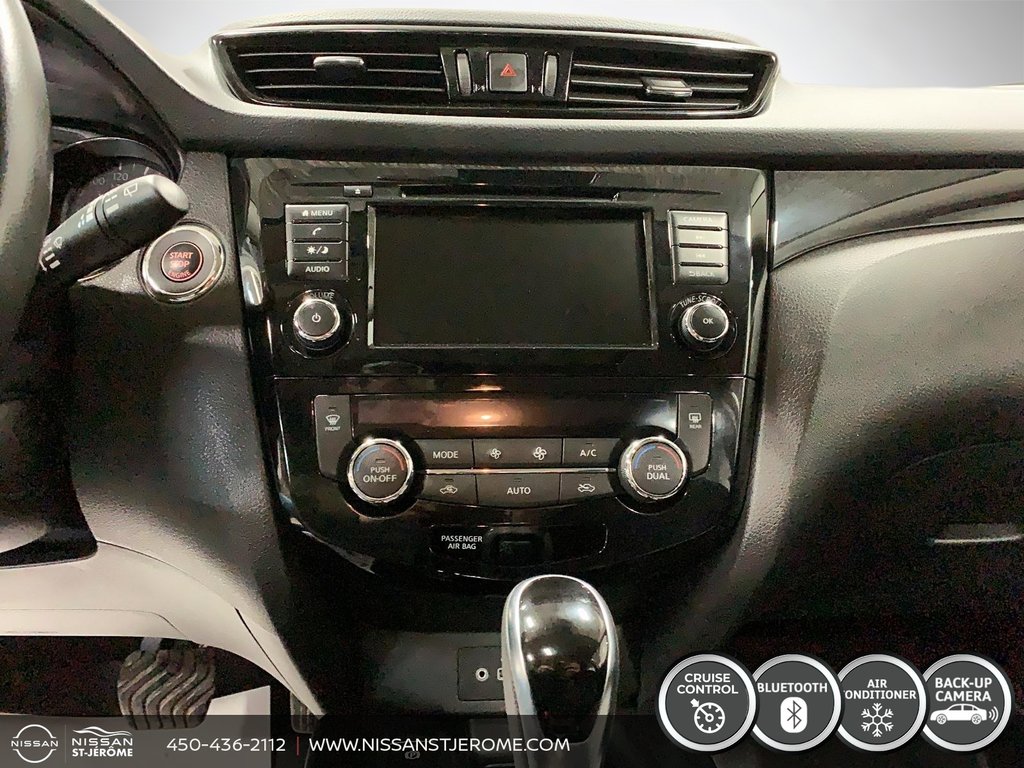 2022 Nissan Qashqai SV AUTO FWD TOIT CAMÉRA RECUL MAGS USB in Charlemagne, Quebec - 14 - w1024h768px