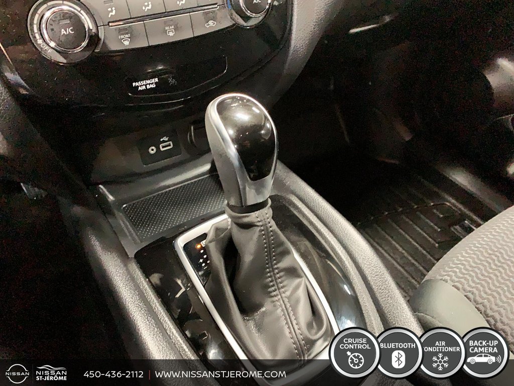 Nissan Qashqai S AWD AUTOMATIQUE MAGS SIEGES CHAUFFANT 2023 à Charlemagne, Québec - 15 - w1024h768px