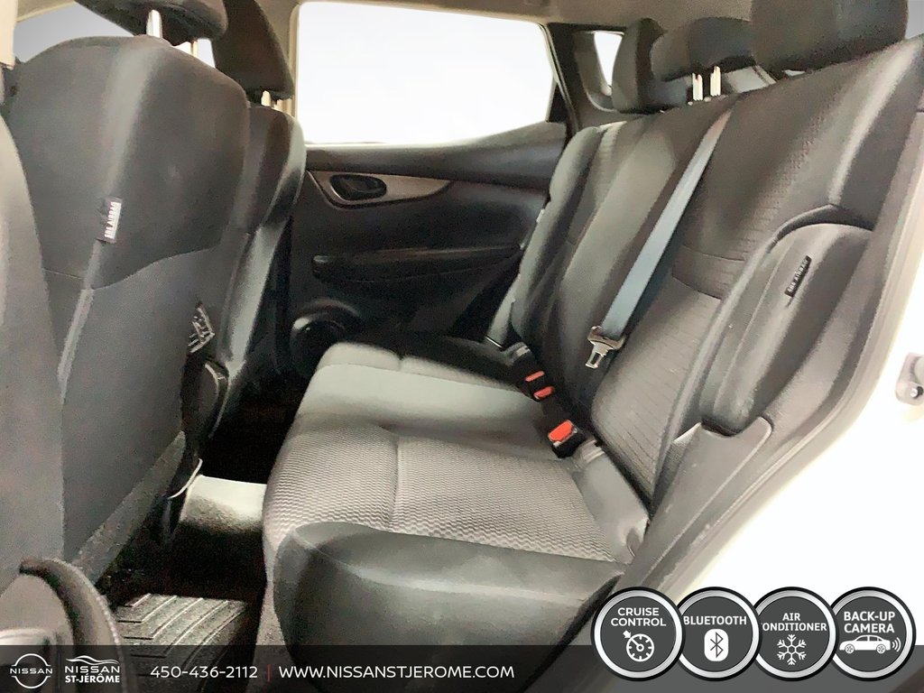 Nissan Qashqai S AWD AUTOMATIQUE MAGS SIEGES CHAUFFANT 2023 à Charlemagne, Québec - 10 - w1024h768px
