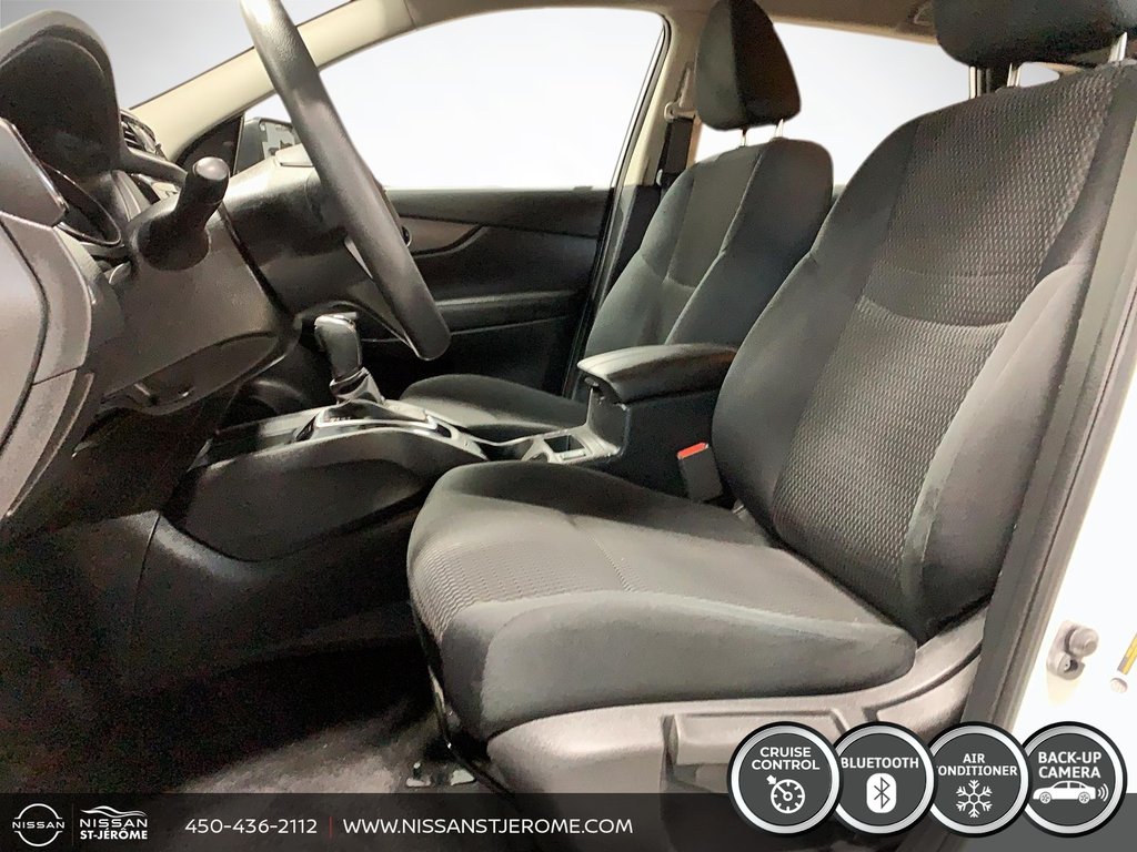 Nissan Qashqai S AWD AUTOMATIQUE MAGS SIEGES CHAUFFANT 2023 à Charlemagne, Québec - 9 - w1024h768px