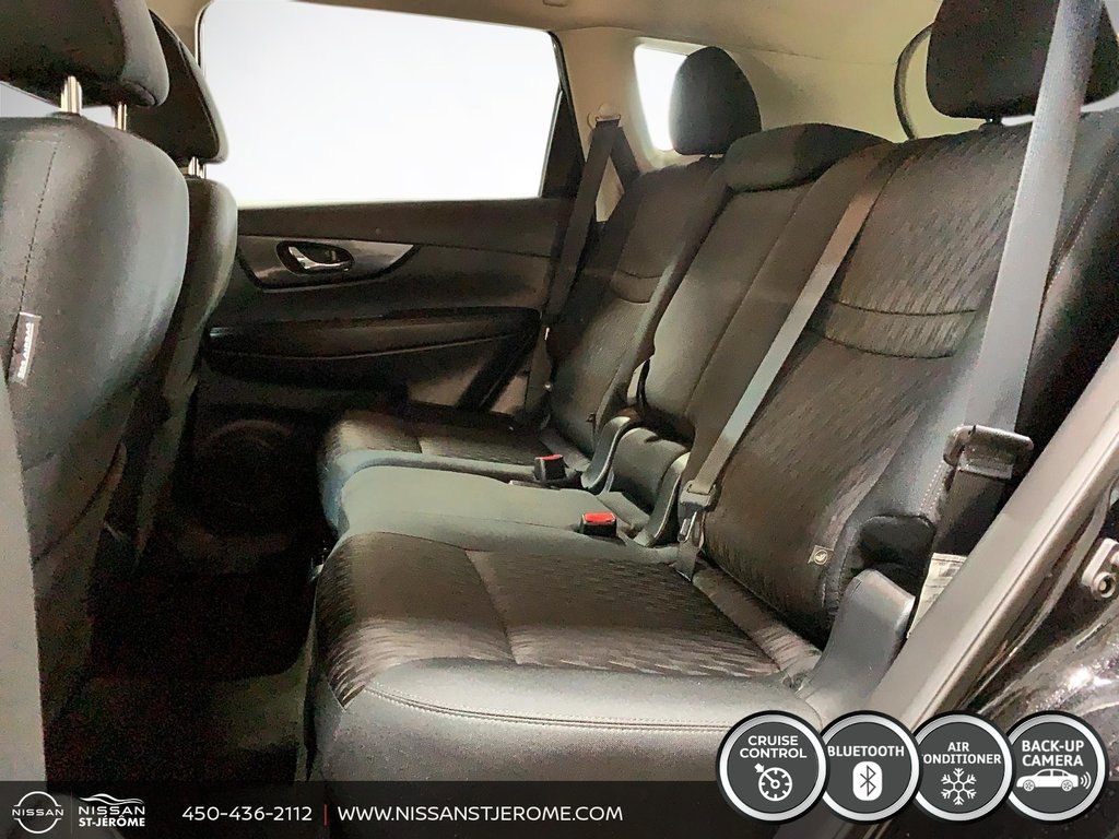 Nissan Rogue SV AWD MAGS CAMÉRA CRUISE BLUETOOTH CLÉ INTEL 2017 à Charlemagne, Québec - 10 - w1024h768px
