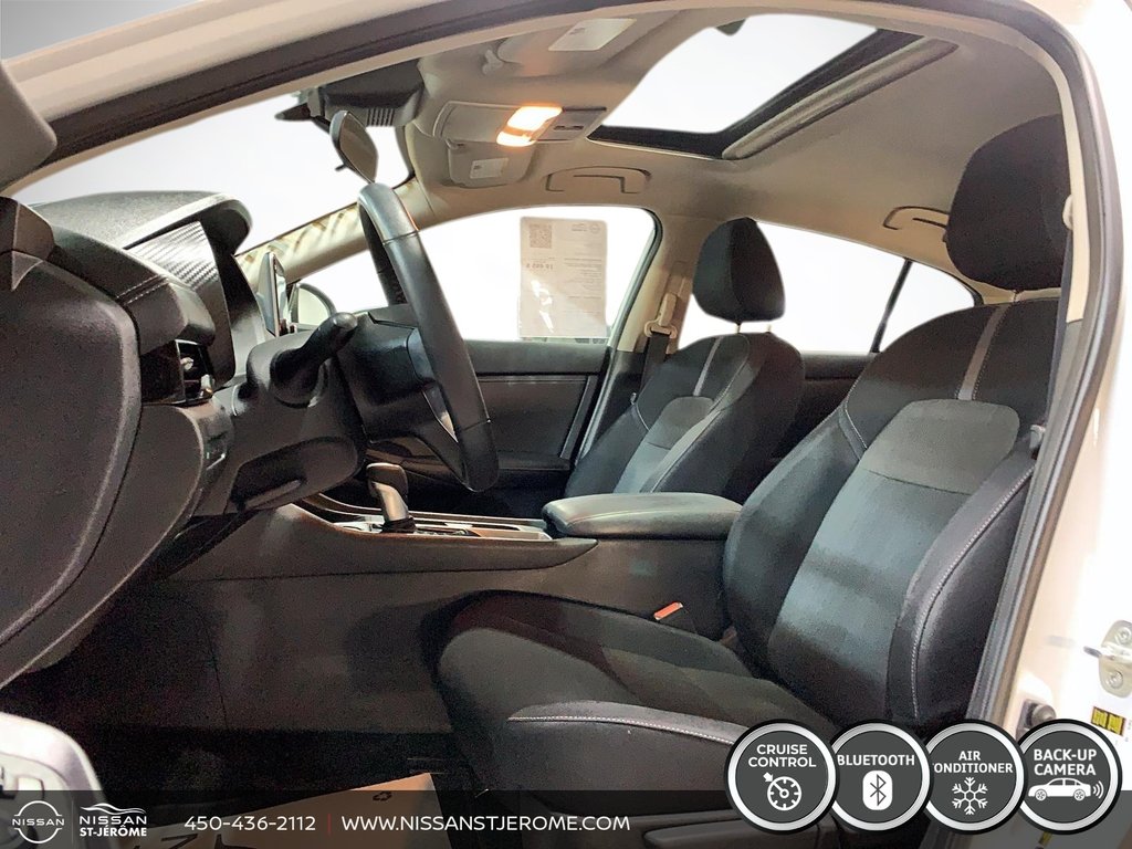 2021 Nissan Sentra SV MAGS TOIT OUVRANT SIÈGES CHAUFFANTS CAMÉRA BLUE in Charlemagne, Quebec - 9 - w1024h768px