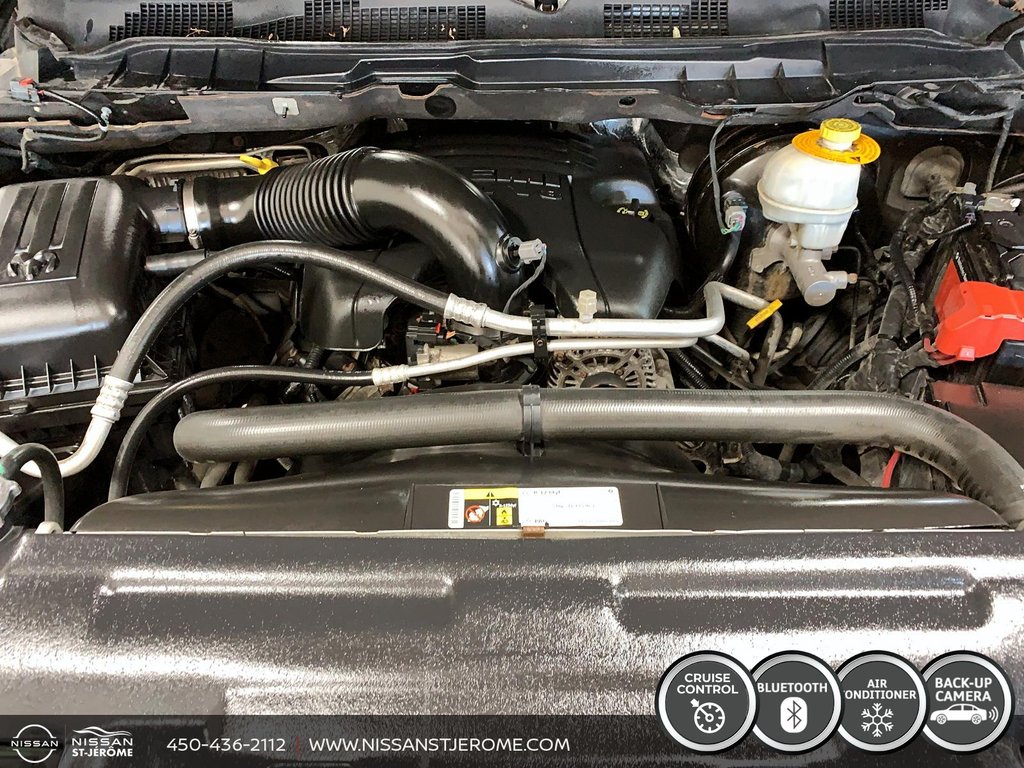 2015 Ram 1500 Express 2X4 BOITE 6.5 PIEDS BLACK ON BLACK in Charlemagne, Quebec - 8 - w1024h768px