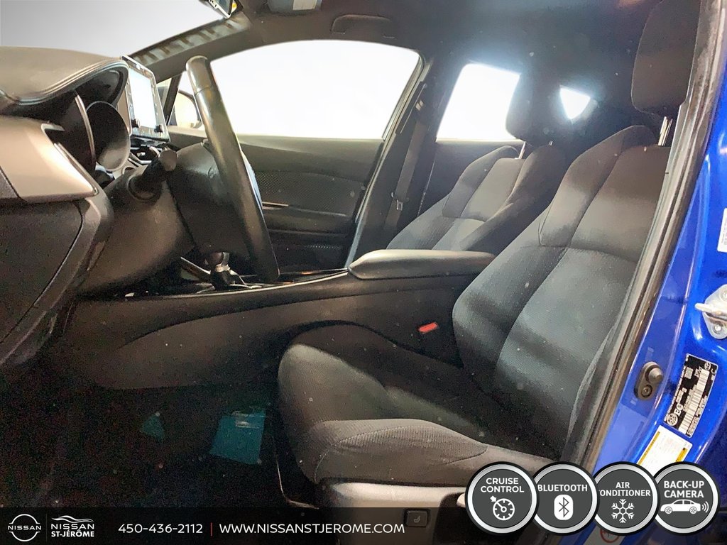 Toyota C-HR XLE FWD MAGS CRUISE DÉMARREUR BLUETOOTH CAMÉRA 2019 à Saint-Jérôme, Québec - 9 - w1024h768px