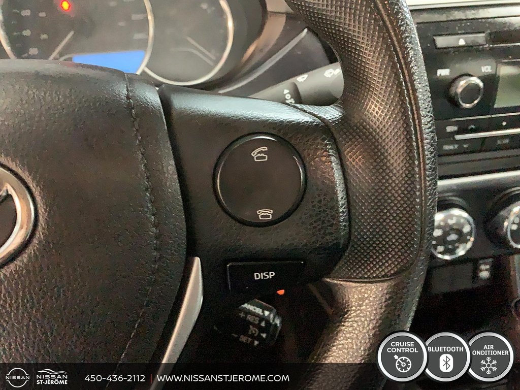 2016 Toyota Corolla L PNEUS HIVER ET ÉTÉ GROUPE ÉLECTRIQUE A/C in Charlemagne, Quebec - 18 - w1024h768px
