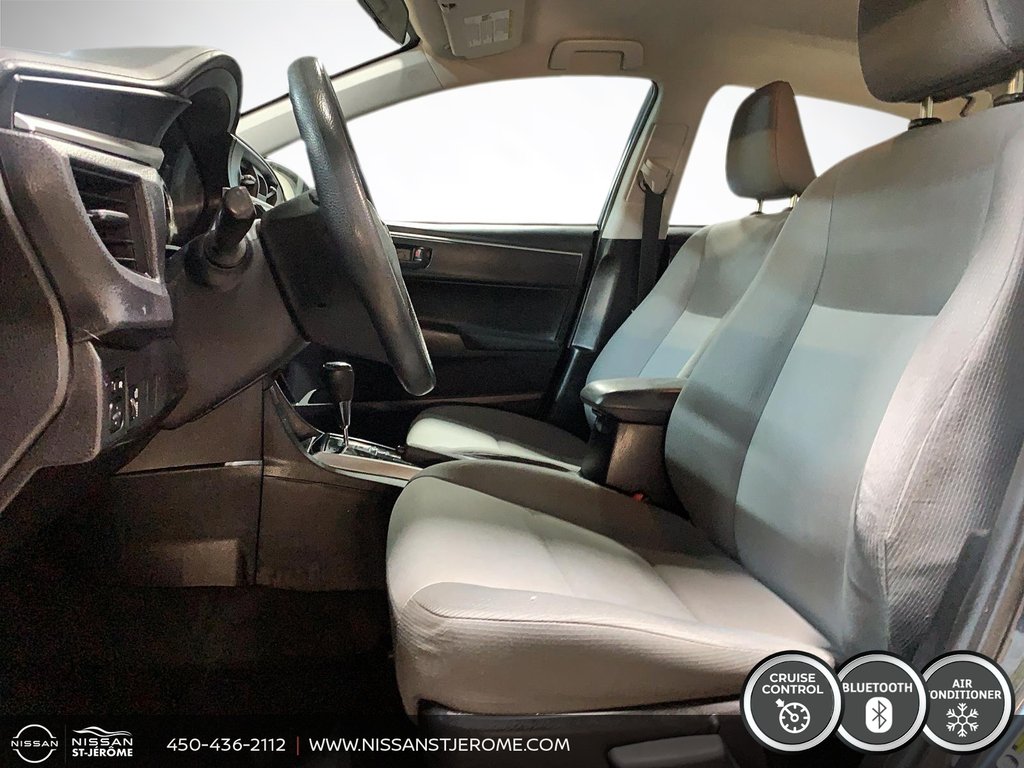 2016 Toyota Corolla L PNEUS HIVER ET ÉTÉ GROUPE ÉLECTRIQUE A/C in Charlemagne, Quebec - 9 - w1024h768px