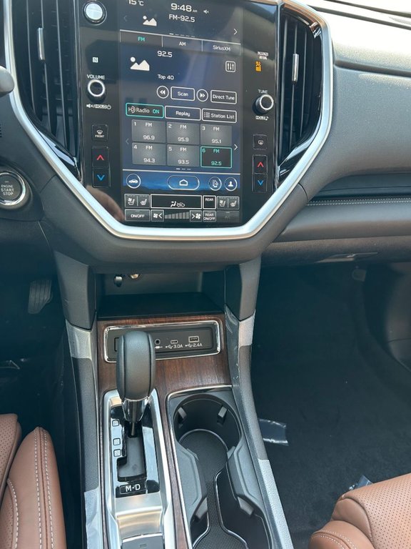 2025 Subaru ASCENT Premier (7 Pass.) in Charlemagne, Quebec - 10 - w1024h768px