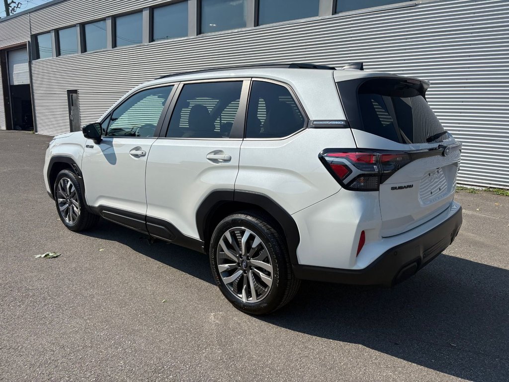 Subaru Forester e-BOXER Hybrid Hybrid Premier 2026 à Charlemagne, Québec - 3 - w1024h768px