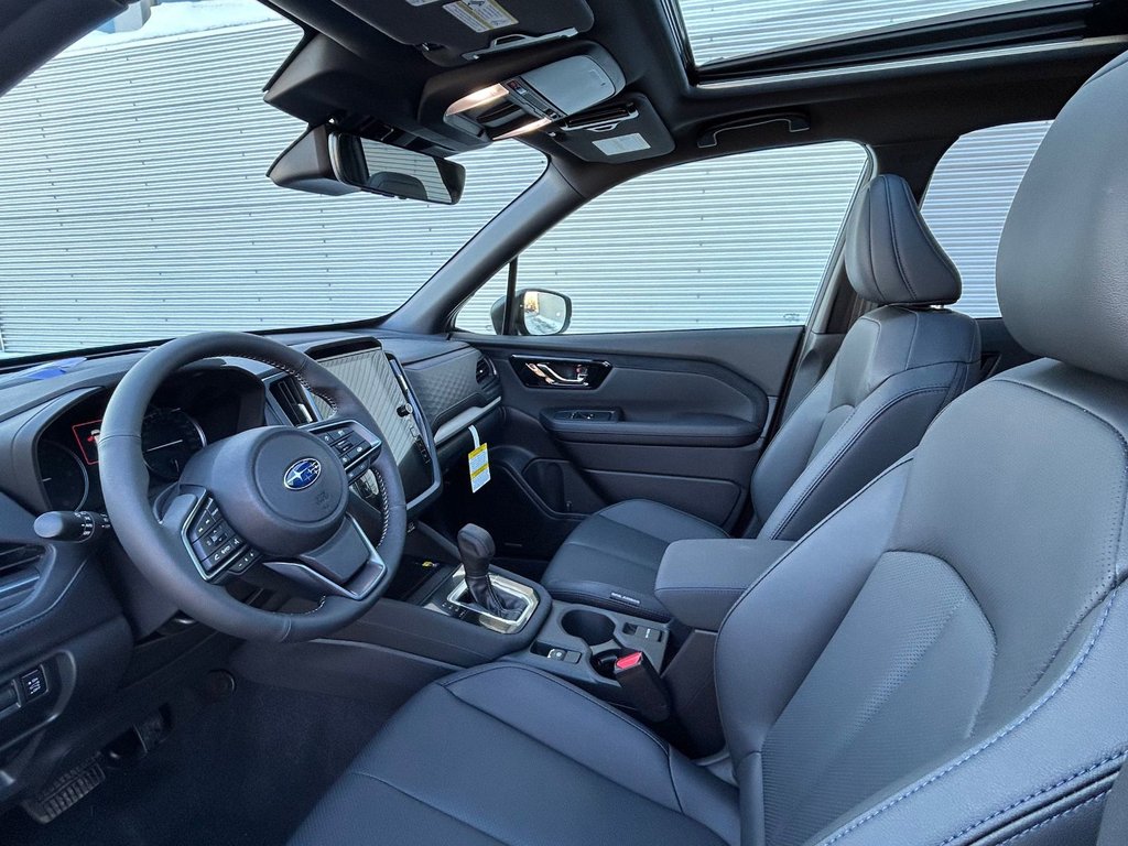 2026 Subaru Forester Limited in Charlemagne, Quebec - 6 - w1024h768px