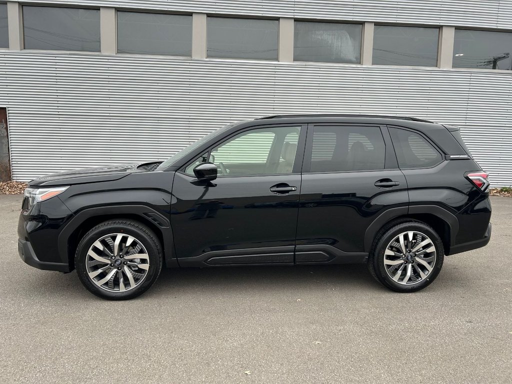 Subaru Forester Premier 2026 à Charlemagne, Québec - 2 - w1024h768px