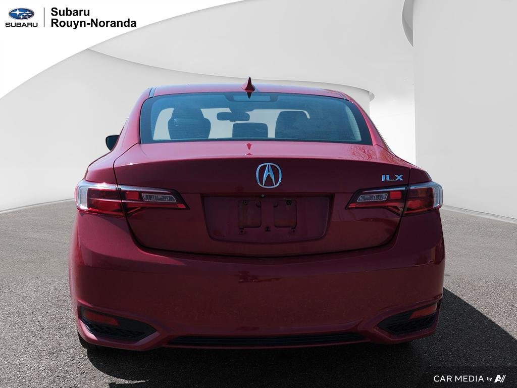 2017 Acura ILX in Rouyn-Noranda, Quebec - 5 - w1024h768px