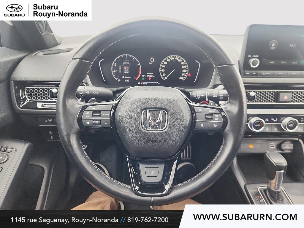 2022 Honda Civic Hatchback in Rouyn-Noranda, Quebec - 11 - w1024h768px