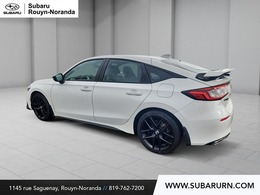 2022 Honda Civic Hatchback in Rouyn-Noranda, Quebec - 4 - w1024h768px