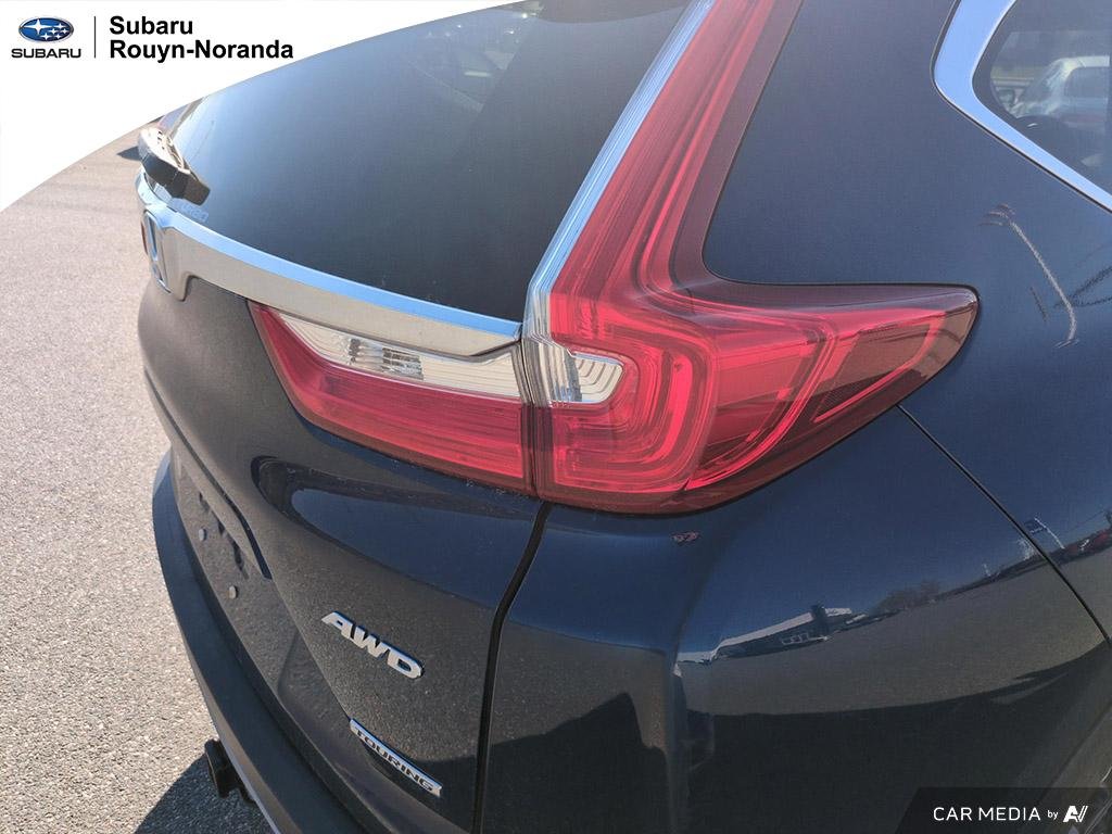 2019 Honda CR-V Touring in Rouyn-Noranda, Quebec - 7 - w1024h768px