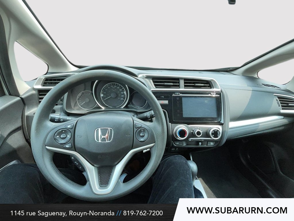 2016 Honda Fit LX in Rouyn-Noranda, Quebec - 9 - w1024h768px