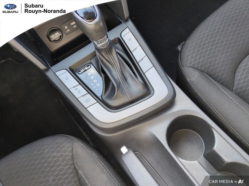 Hyundai Elantra Preferred 2019 à Rouyn-Noranda, Québec - 13 - w1024h768px