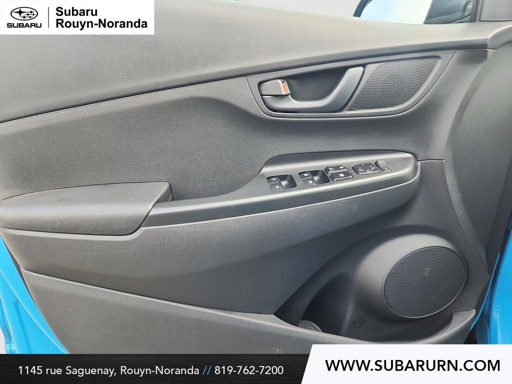 Hyundai Kona Essential 2023 à Rouyn-Noranda, Québec - 10 - w1024h768px