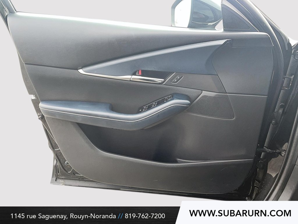 2021 Mazda Cars CX-30 GS in Rouyn-Noranda, Quebec - 10 - w1024h768px