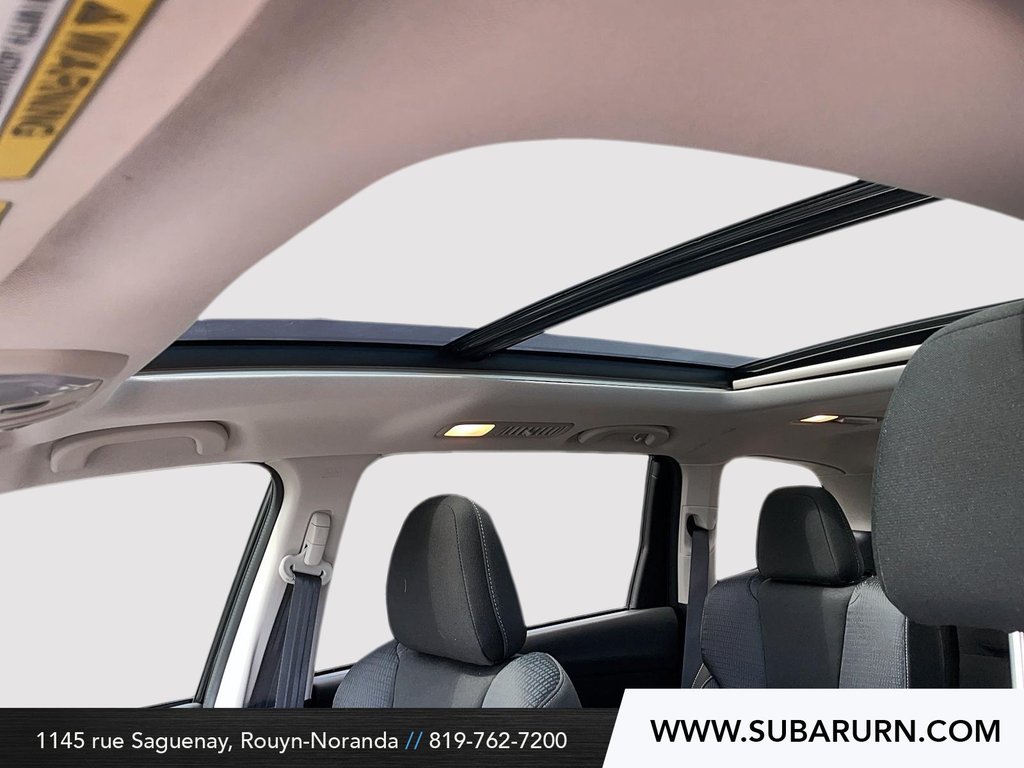 2022 Subaru Ascent Touring in Rouyn-Noranda, Quebec - 12 - w1024h768px