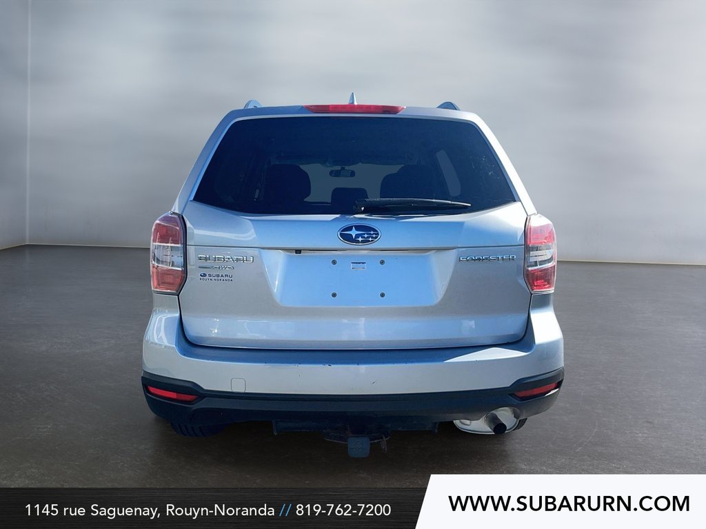 2016 Subaru Forester i Convenience in Rouyn-Noranda, Quebec - 3 - w1024h768px