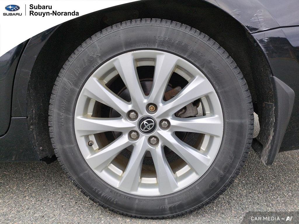 2018 Toyota Cars Camry LE in Rouyn-Noranda, Quebec - 6 - w1024h768px