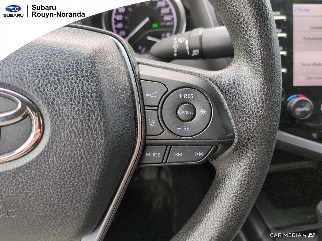 2018 Toyota Cars Camry LE in Rouyn-Noranda, Quebec - 12 - w1024h768px