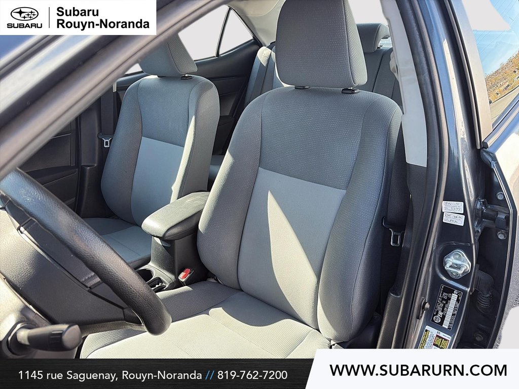 Toyota Cars Corolla  2017 à Rouyn-Noranda, Québec - 8 - w1024h768px