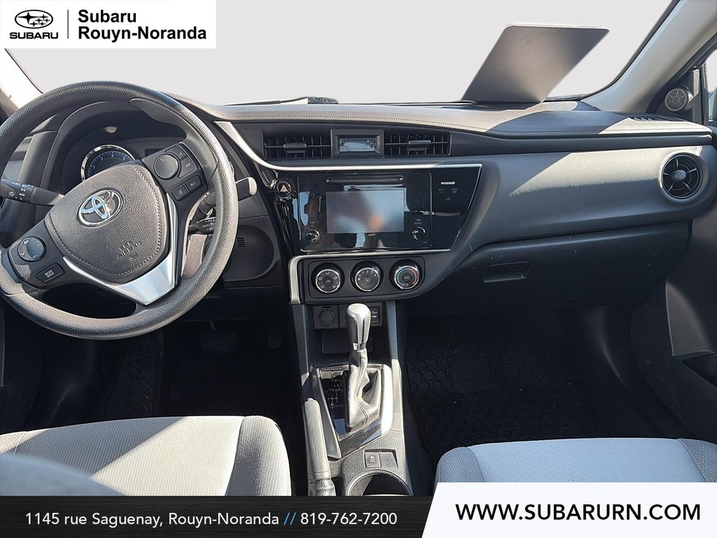 Toyota Cars Corolla  2017 à Rouyn-Noranda, Québec - 9 - w1024h768px