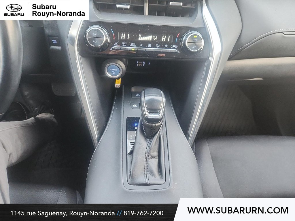 2021 Toyota Cars Venza in Rouyn-Noranda, Quebec - 12 - w1024h768px