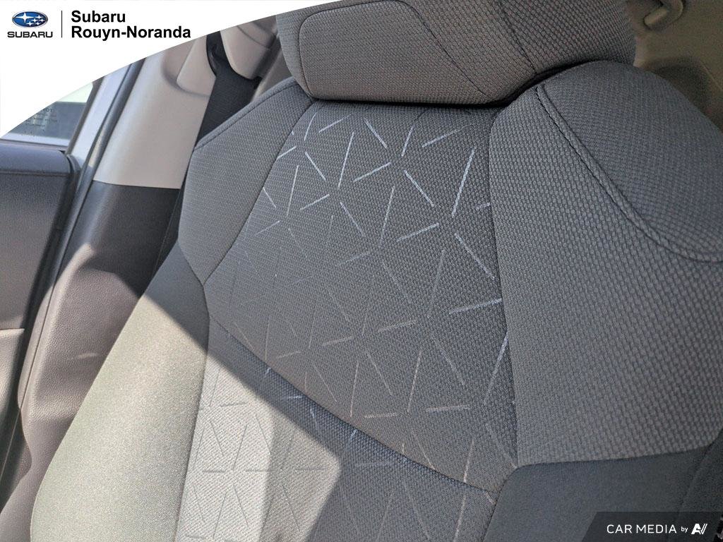 2022 Toyota Trucks RAV4 XLE in Rouyn-Noranda, Quebec - 13 - w1024h768px