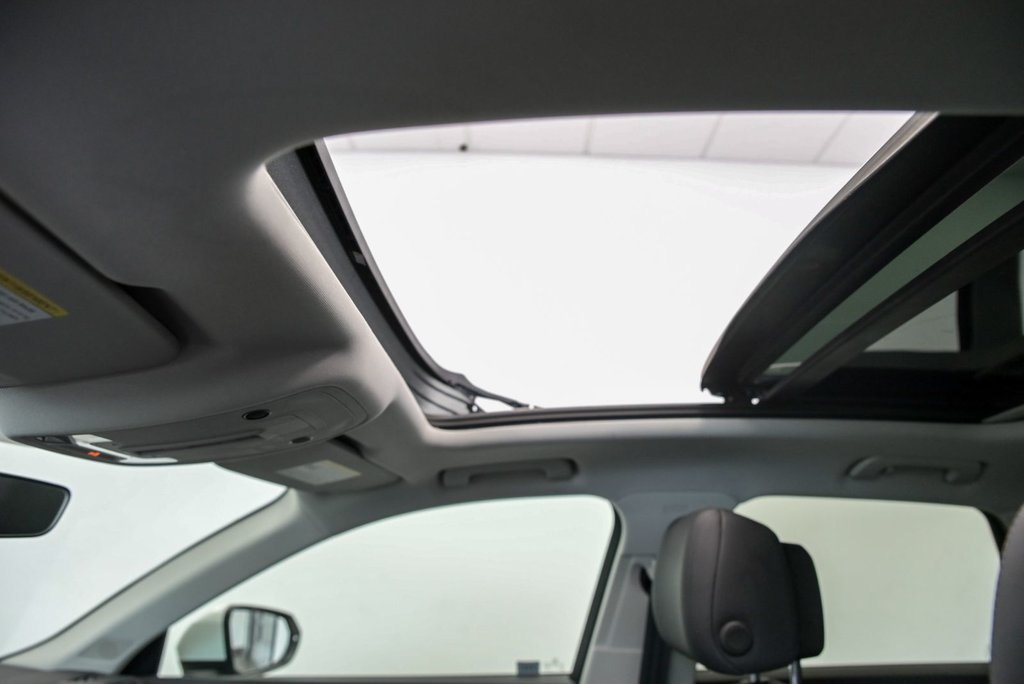 2020 Audi Q3 Komfort AWD Cuir Toit pano Sièges chauffants in Sainte-Julie, Quebec - 21 - w1024h768px