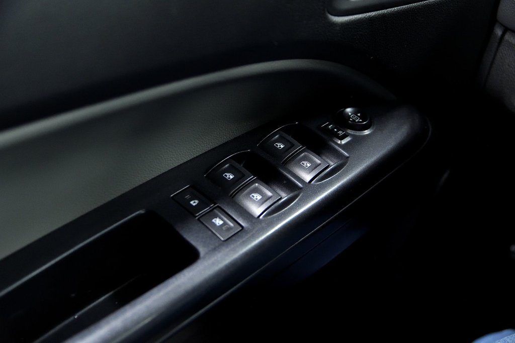 2021 Chevrolet Colorado 4WD Work Truck in Sainte-Julie, Quebec - 16 - w1024h768px