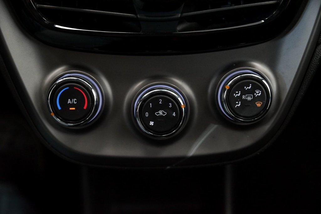 2022 Chevrolet Spark LS Carplay Caméra de recul Bluetooth in Sainte-Julie, Quebec - 11 - w1024h768px