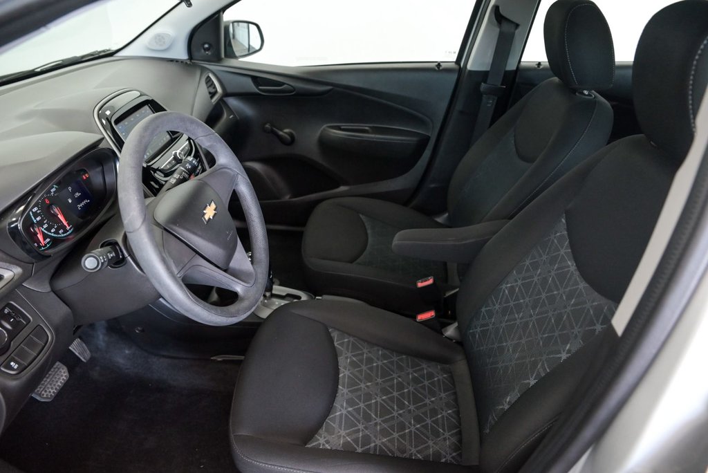 2022 Chevrolet Spark LS Carplay Caméra de recul Bluetooth in Sainte-Julie, Quebec - 6 - w1024h768px