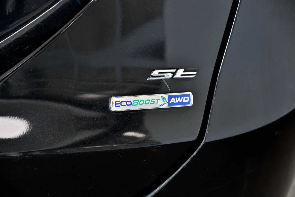 2014  Fusion SE AWD Sièges chauffants Bluetooth in Sainte-Julie, Quebec - 8 - w1024h768px