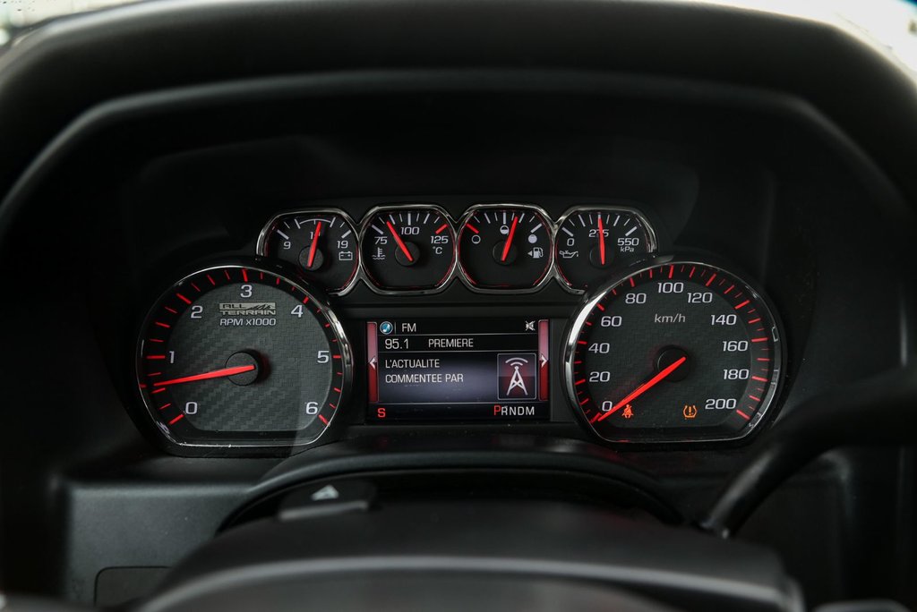 2015 GMC Sierra 1500 SLE Sièges chauffants, Bluetooth in Sainte-Julie, Quebec - 13 - w1024h768px