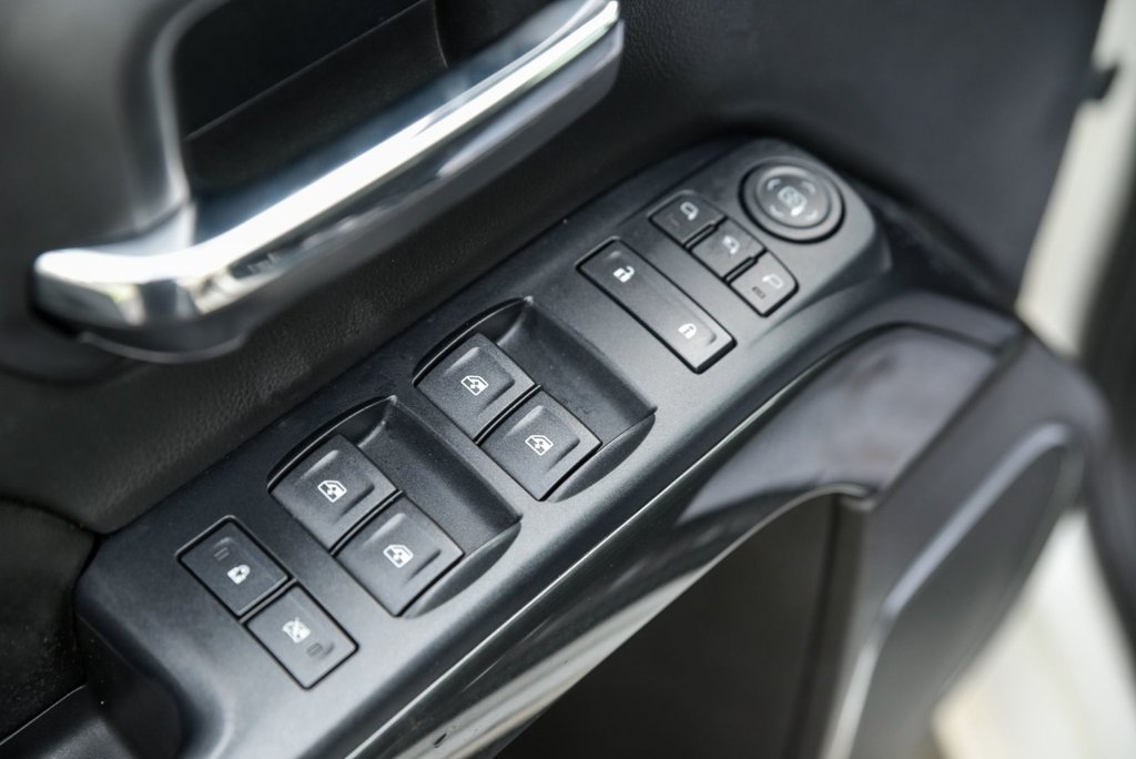 2015 GMC Sierra 1500 SLE Sièges chauffants, Bluetooth in Sainte-Julie, Quebec - 8 - w1024h768px