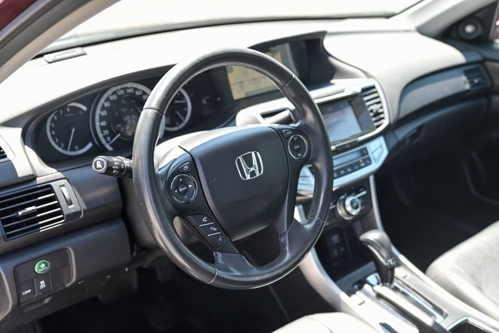 2013 Honda Accord Sedan Touring, Bancs Chauffants in Sainte-Julie, Quebec - 12 - w1024h768px