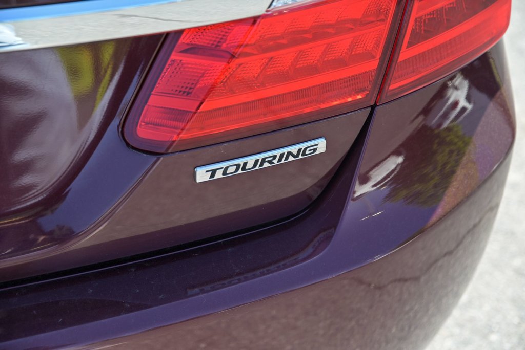 2013 Honda Accord Sedan Touring, Bancs Chauffants in Sainte-Julie, Quebec - 8 - w1024h768px