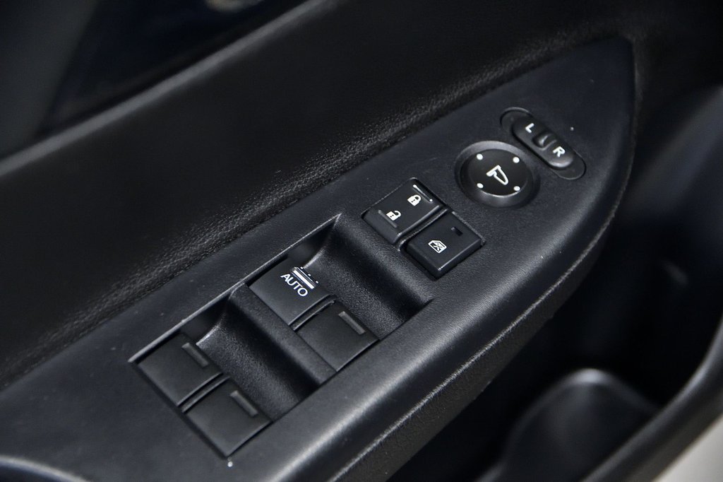Honda Accord Sedan Sport 2014 à Sainte-Julie, Québec - 14 - w1024h768px