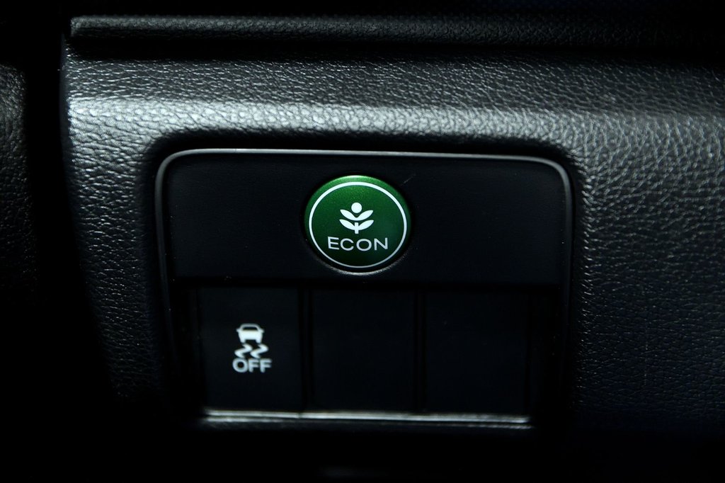 Honda Accord Sedan Sport 2014 à Sainte-Julie, Québec - 25 - w1024h768px