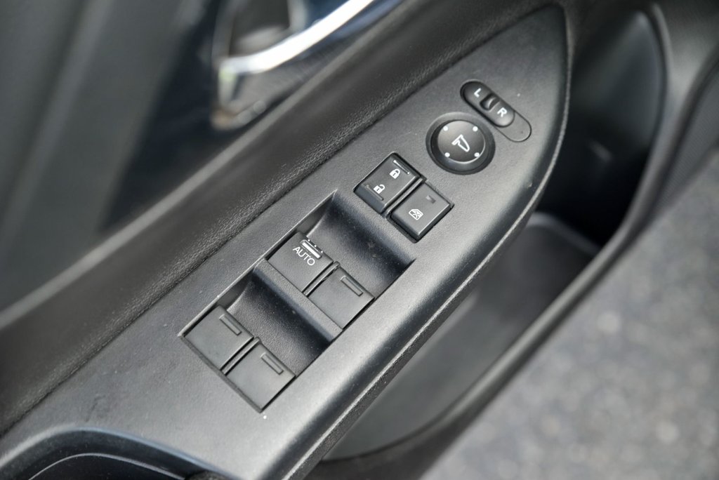 2014 Honda Accord Sedan Sport in Sainte-Julie, Quebec - 9 - w1024h768px