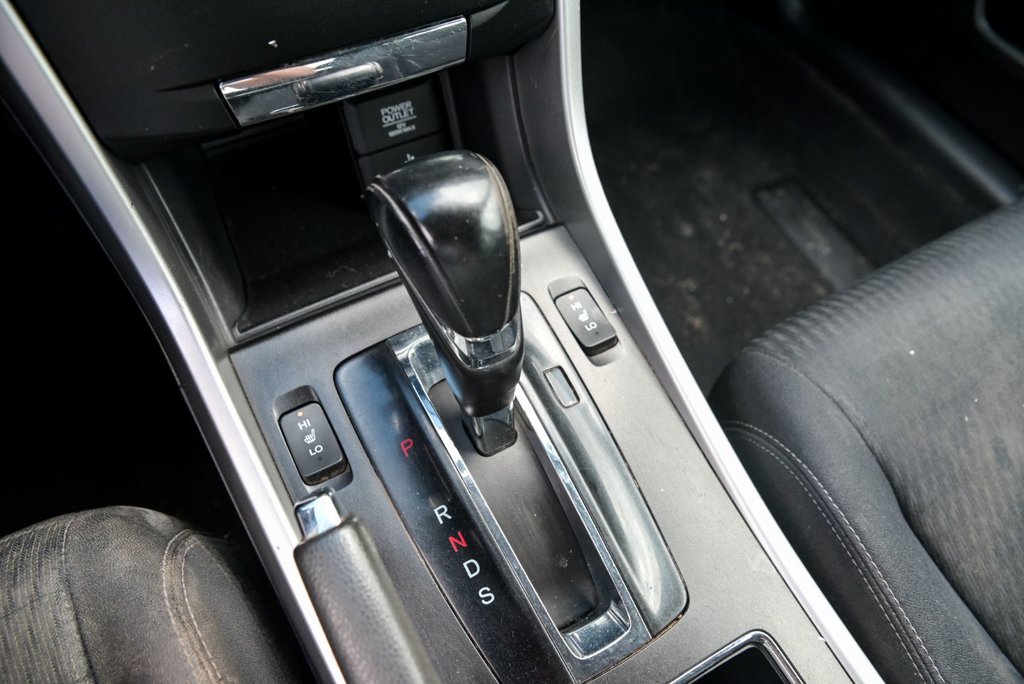 2014 Honda Accord Sedan Sport in Sainte-Julie, Quebec - 20 - w1024h768px