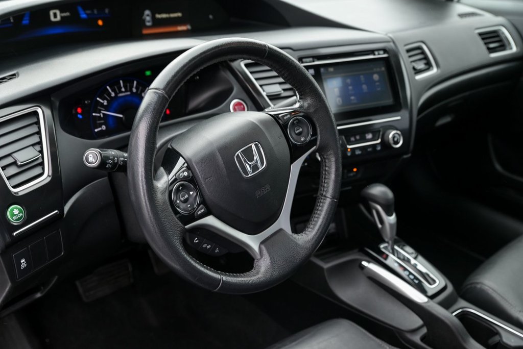 Honda Civic Sedan Touring, Cuir, Toit ouvrant, sièges Chauffants 2014 à Sainte-Julie, Québec - 12 - w1024h768px