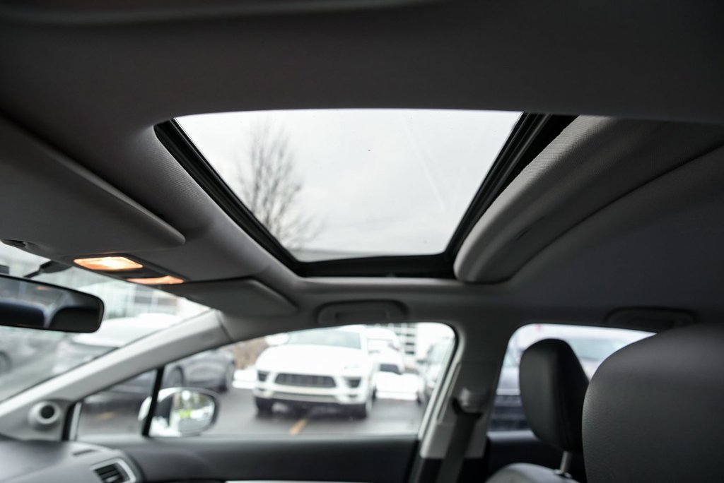 Honda Civic Sedan Touring, Cuir, Toit ouvrant, sièges Chauffants 2014 à Sainte-Julie, Québec - 24 - w1024h768px