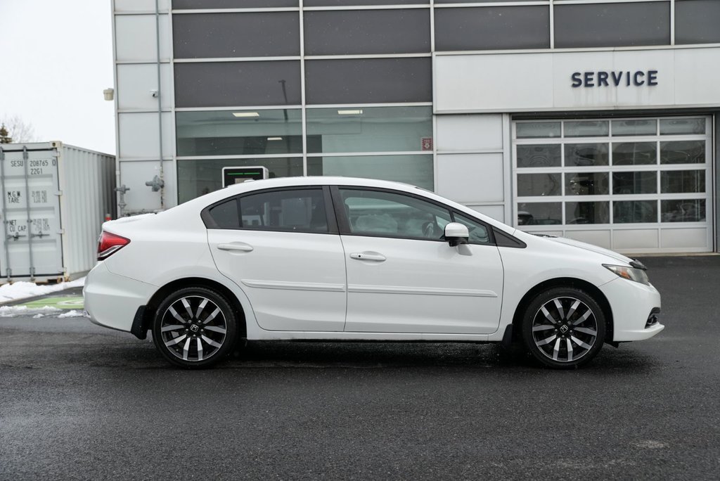 Honda Civic Sedan Touring, Cuir, Toit ouvrant, sièges Chauffants 2014 à Sainte-Julie, Québec - 5 - w1024h768px