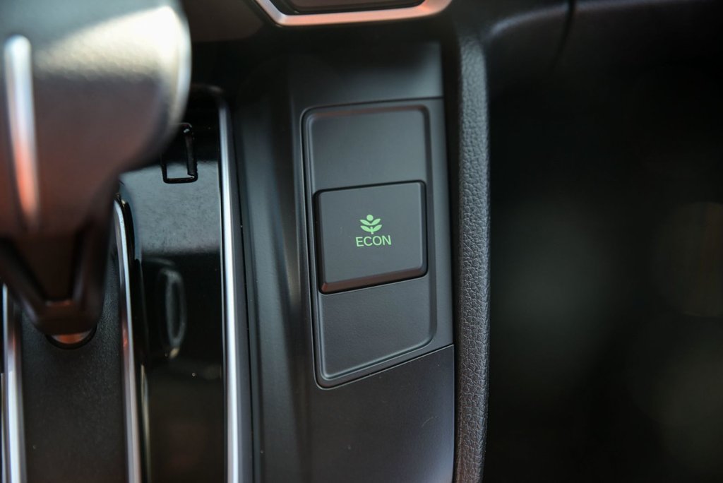 2017 Honda CR-V EX, Siéges Chaffants, Volant Chauffant, Toit in Sainte-Julie, Quebec - 22 - w1024h768px