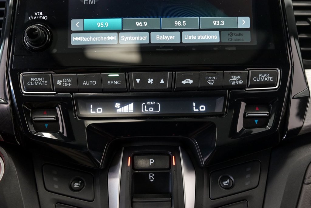 2020 Honda Odyssey EX-L Cuir Toit ouvrant Portes électriques in Sainte-Julie, Quebec - 18 - w1024h768px