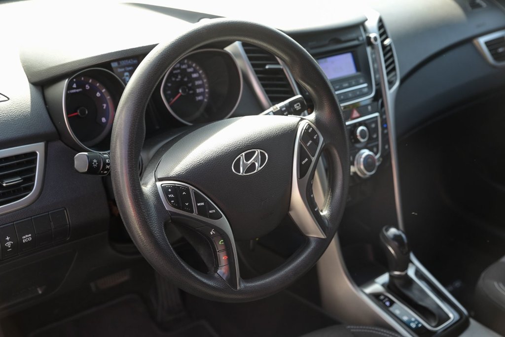 2014 Hyundai Elantra GT GL, Mag, Siéges Chauffants in Sainte-Julie, Quebec - 10 - w1024h768px