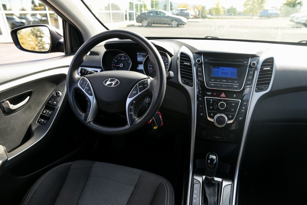 2014 Hyundai Elantra GT GL, Mag, Siéges Chauffants in Sainte-Julie, Quebec - 18 - w1024h768px